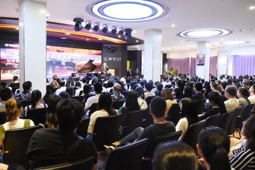 云顶集团未来艺术家孙麒麟河南巡讲-郑州站圆满落幕