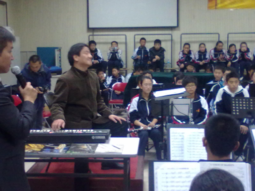 北京109中学云顶集团示范乐团大师班活动圆满结束 