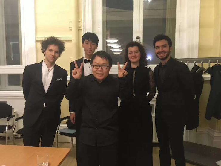 特别喜讯！川音籍学子——王心源荣获利兹国际比赛第三名及最受观众欢迎奖！